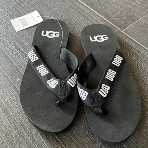 Ugg graphic flip flop